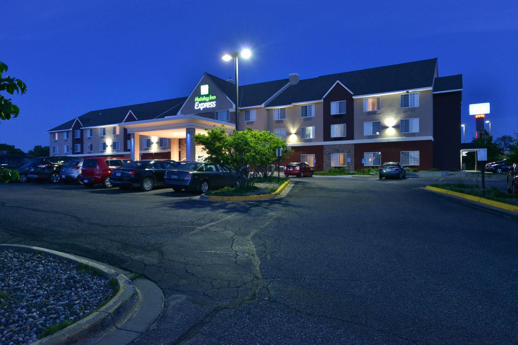 Holiday Inn Express St. Paul South - Inver Grove Heights By Ihg Экстерьер фото